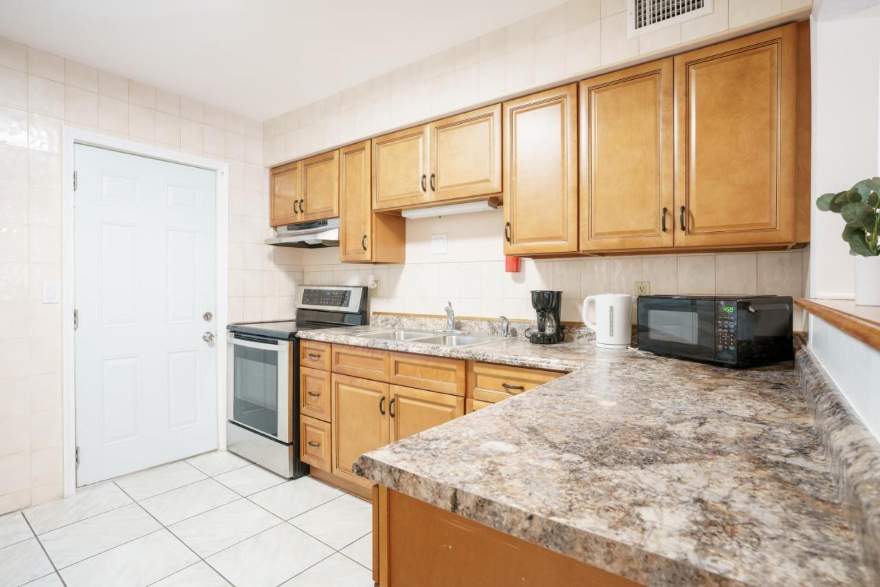 Modern 3-Bedroom In The Heart Of Wynwood Art District 마이애미 외부 사진